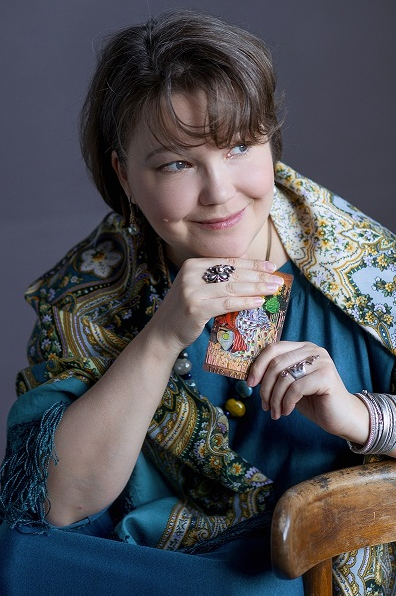 [Алена Солодилова] "12 - Универсальный расклад Таро" (2023)