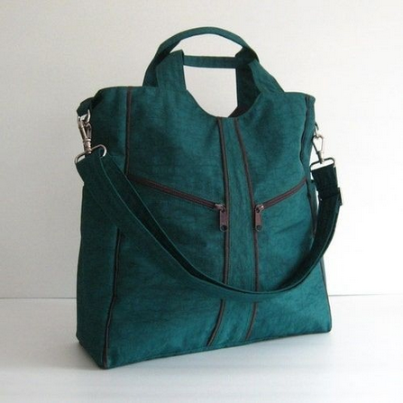 [Светлана Костина] [Сумочный Рай] [Шитье] Сумочка с тремя наружными карманами (2025)