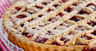 [Xleb.tartin] Ягодный пирог на закваске с кремом (2025)