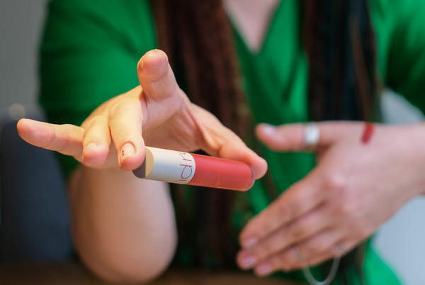 [Лена Игради] Безопасный красный. Тариф Вечный доступ (2025)