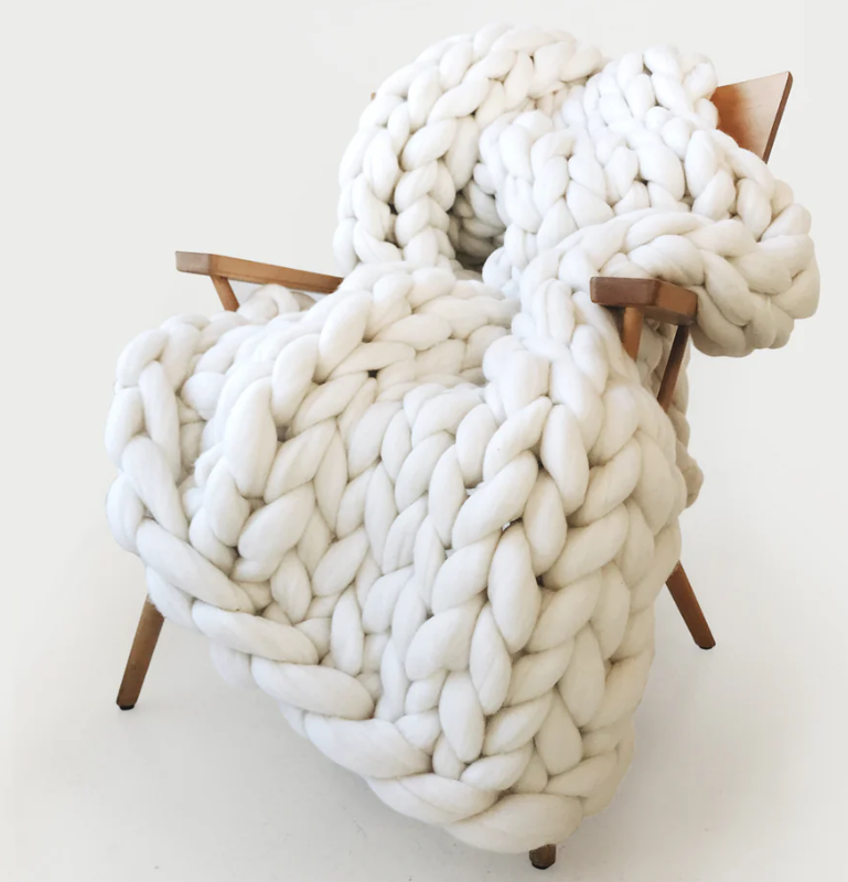 [Debrosse] Объемный плед Чамбеллан (2025)